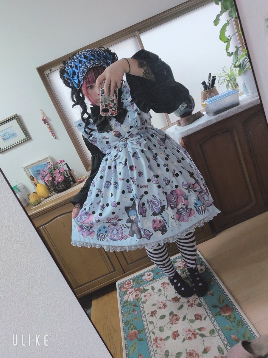cy36c4's tweet photo. 今日は自分の中では最後のハロウィンなのでまたまたプリティ🎃
やはりプリティ可愛い(*  ˊ꒳ˋ*)
ヘドレは自作ブランドになります！！
オーダーとかあったら嬉しい(˙˘¯*) https://t.co/0BakWRvoUr