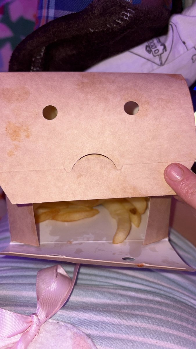 ehhhhhhhmmmm's tweet photo. ☹️ https://t.co/Ek8Prdbq2Q