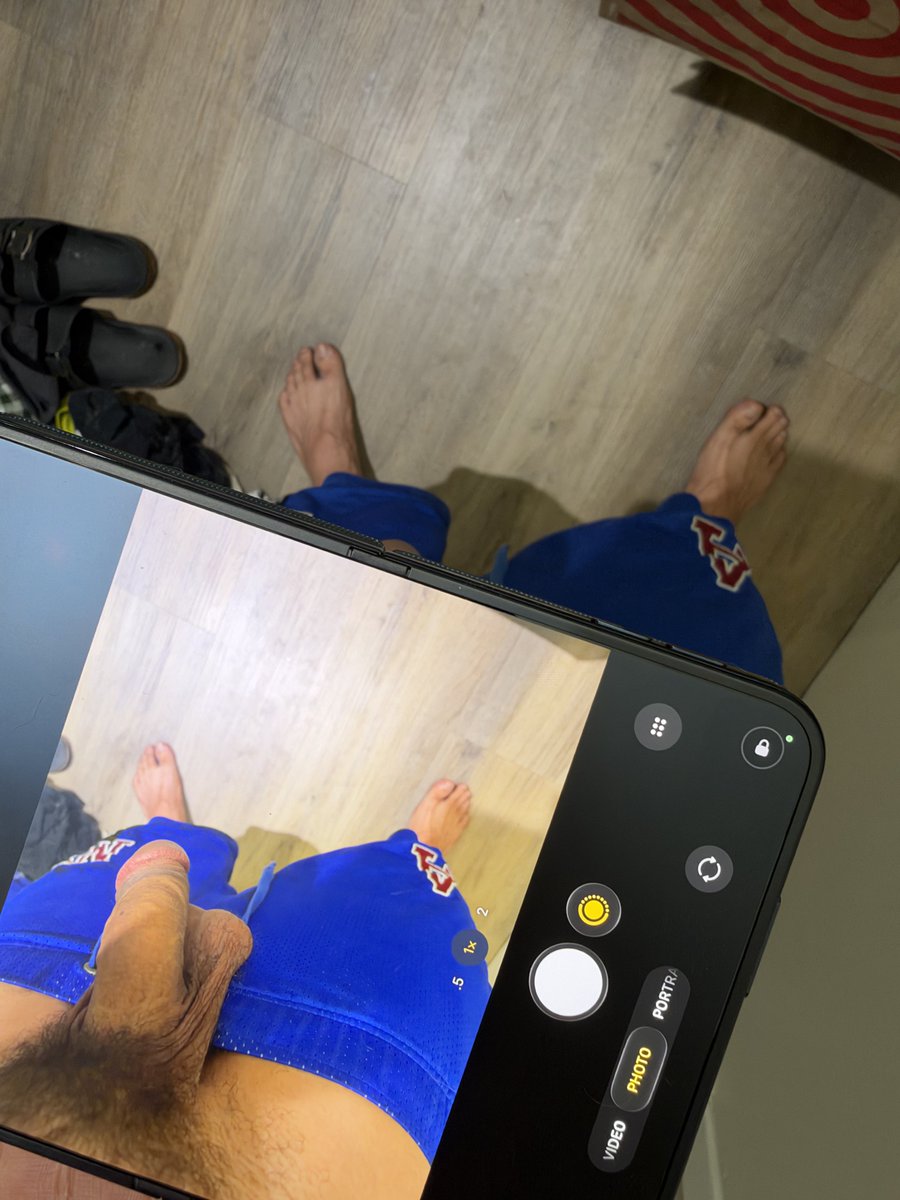 xxnvno's tweet photo. iphone duo https://t.co/9BBZ2dNsmN