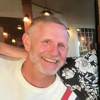 CarlChampionJr1's tweet photo. @RichRitter2 @LangmanVince It always be people with gay ass smiles like this who had to cut their boyfriend out of their favorite picture saying shit like this 😂😂 https://t.co/Fux35zfvIh