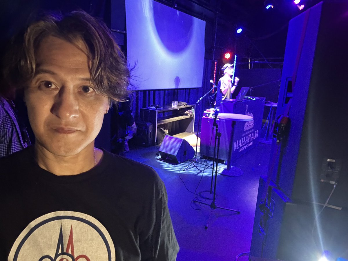 dj_minoruchris's tweet photo. マハラジャナイトinNIIGATA
DJMITSUKURIさんから受け取って
マークパンサーさんへDJリレー🎧

DJ DAISUKEさん NAOちゃんとも！

本当にたくさんの方々ご来場嬉しかったです✨ありがとう

めっちゃ盛り上がりすぎて写真これしかありません🕺🪩
#fm775 #ss775 #フロアス https://t.co/pAORT75tFM