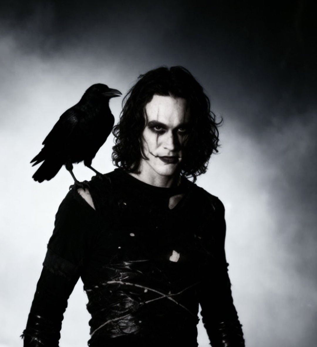 kyryllsroses's tweet photo. wait flins as the crow……… I’m cooking #flins https://t.co/0OVs2HlIiw
