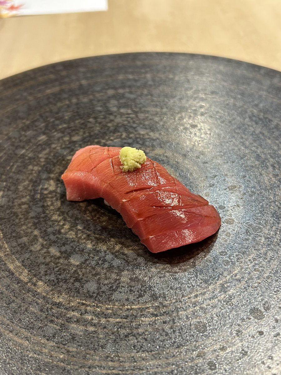 oreo_ritz818's tweet photo. 夕飯は鮨ご馳走してもらった🍣 https://t.co/57ZKW7WagY