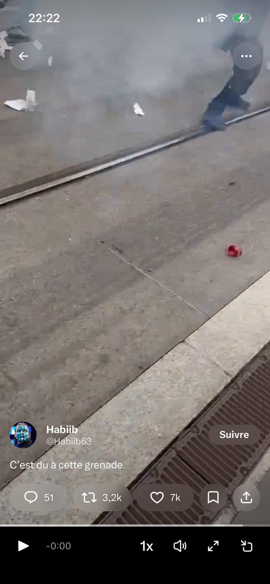 asn10310's tweet photo. TW ⚠️ 

Donc là personne va parler du bout de chair qui vole apres l’explosion ? https://t.co/dxRnxqSuXB