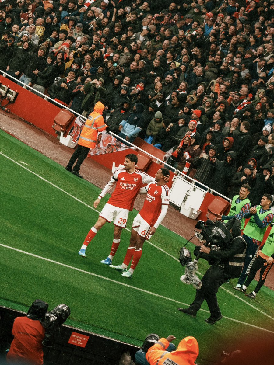 LowerNorthBank's tweet photo. Big Gabs making it 2-0 today!!! #arsenal https://t.co/pmb3Hbzf1L
