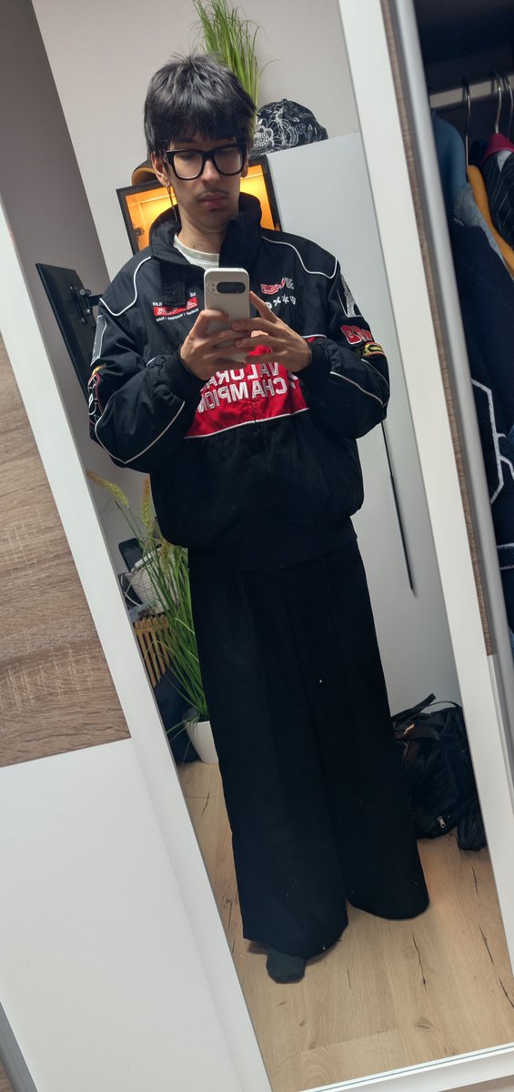 EgZo_MR's tweet photo. I LOVE OUTFITS https://t.co/PiT5FNkWOk
