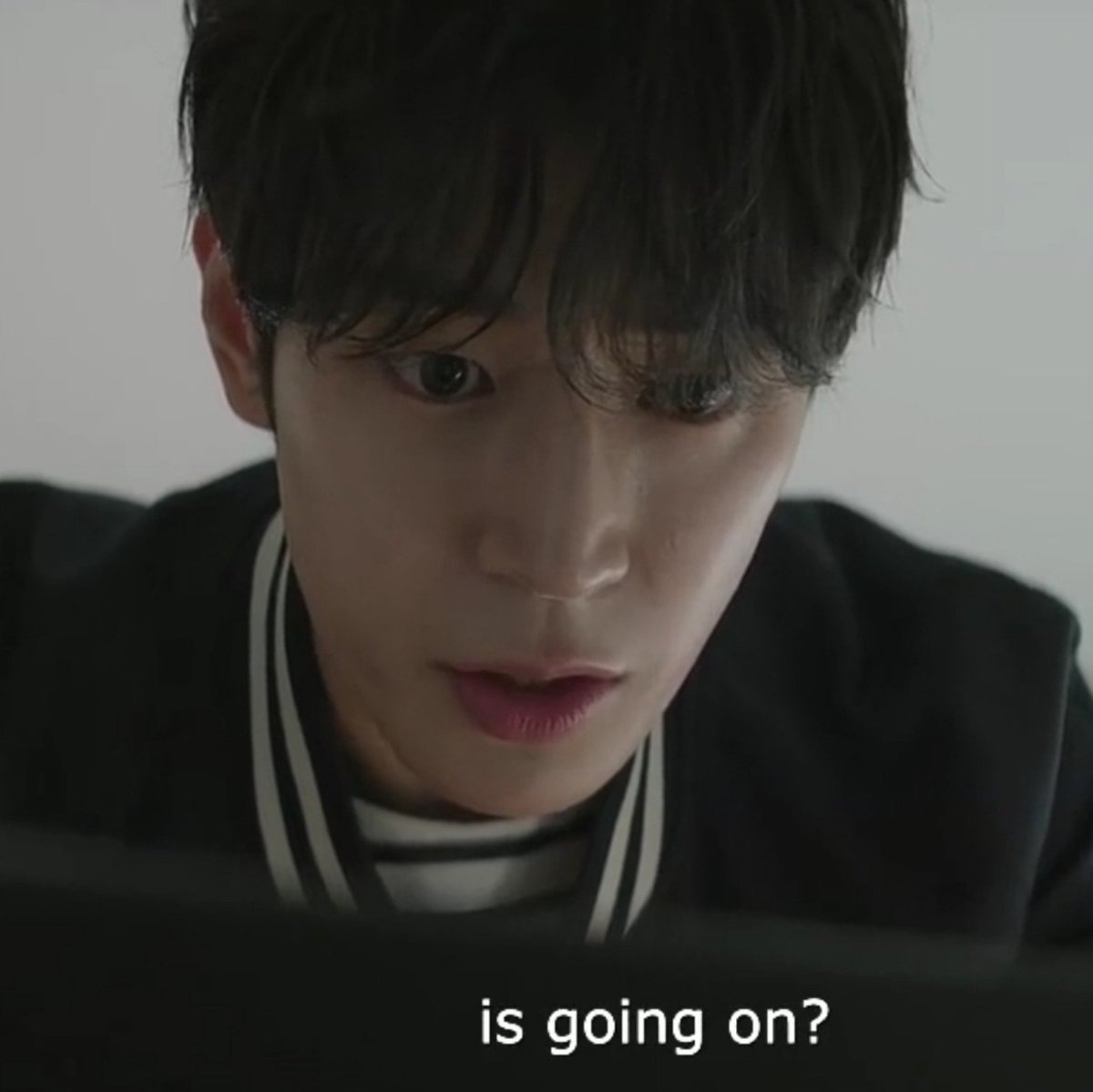 munhanas's tweet photo. Boy who hasn't experienced covid yet

#DiveIntoYouEp9 https://t.co/fGaW4n4Oti