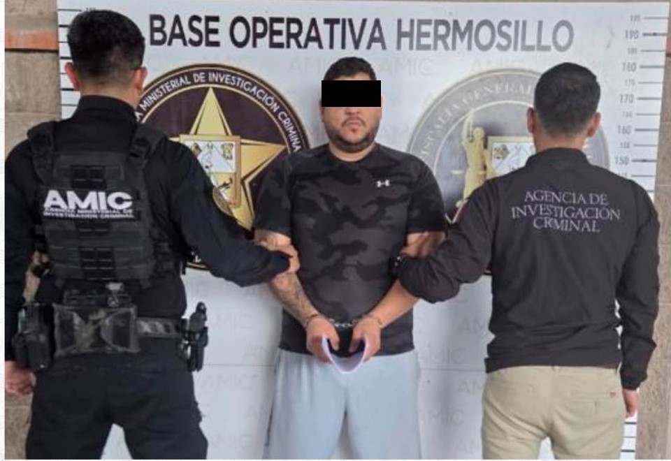 ignaciobandin's tweet photo. Cae en Sonora operador de “Los Gigios” requerido en EE.UU. por tráfico de fentanilo y metanfetamina
https://t.co/boOPdrs91J https://t.co/kdMz6kamyf