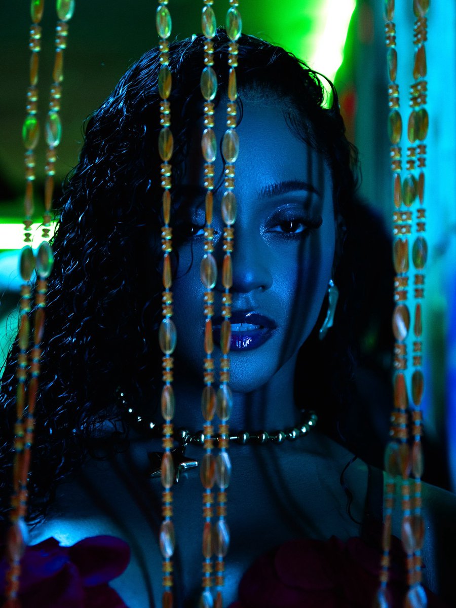 KwameAlosno's tweet photo. 🚨UPDATE;

Taylor Jasmine has officially surpassed 100K Spotify monthly listeners for the first time.

A flight changed her life fr. 🔥🔥 https://t.co/8tiBzLY9pE