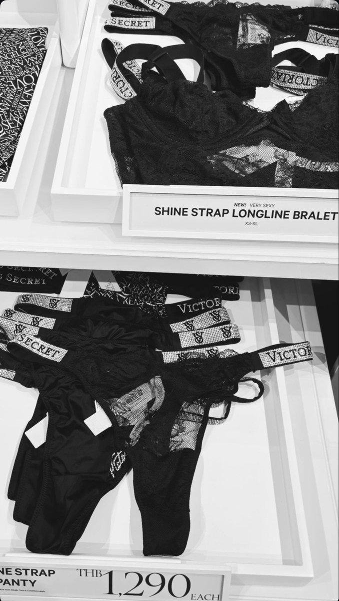 btwithbenefits_'s tweet photo. 🖤 https://t.co/3ZyajXnekH