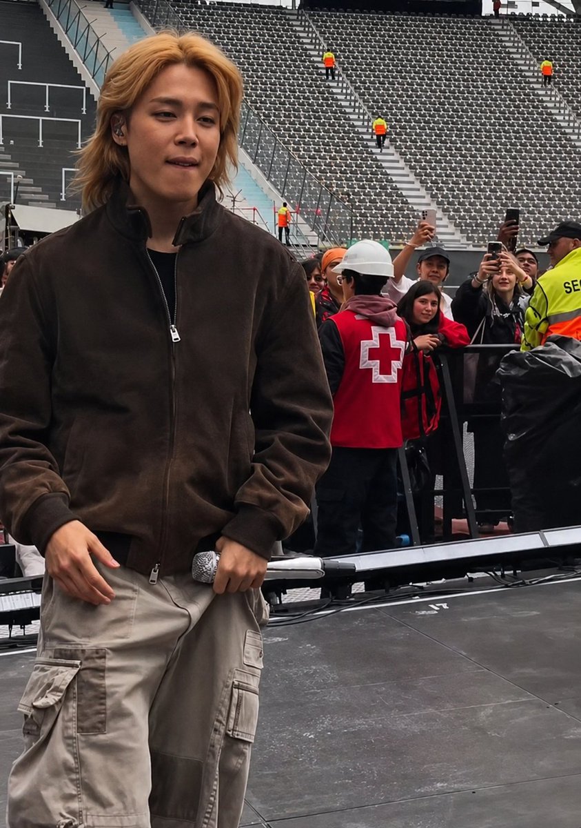 Gienagen367's tweet photo. Soundcheck D-3 ARGENTINA 🇦🇷 

BTS WORLD TOUR ARIRANG 

#JIMIN #BTS_WORLDTOUR_ARIRANG #BTS_WORLDTOUR_ARIRANG_LATAM https://t.co/yh4uwU8r0n