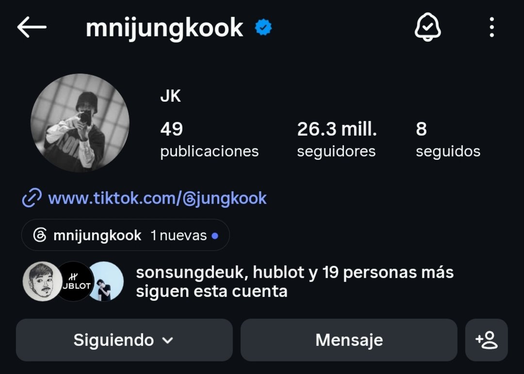 vhyungiekim's tweet photo. bueno amigas les informo que tenemos nueva fansite de taehyung, vayan a seguirlo y darle apoyo 🫶🏻 https://t.co/RsqwDS6Vh9