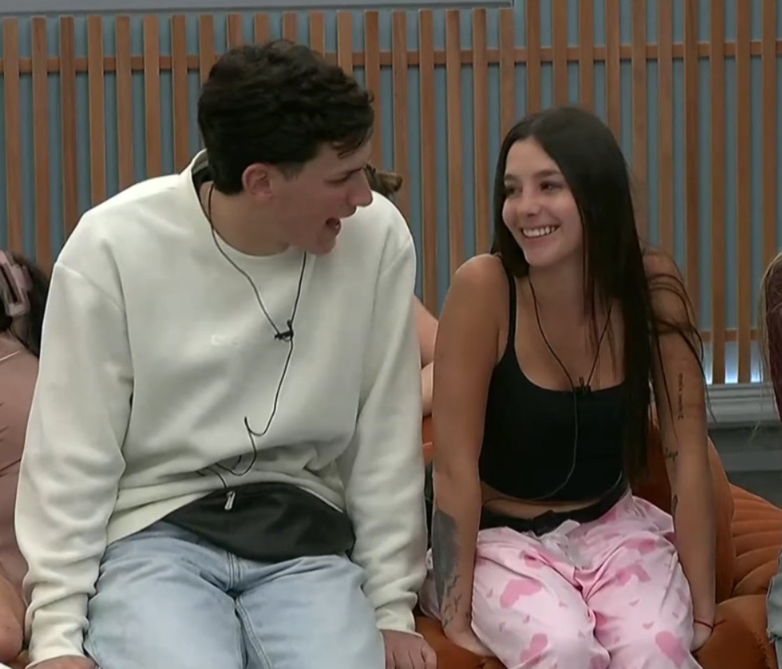 Maateer10's tweet photo. Se creo un grupo de apoyo para Tai y Mati, los que quieran unirse están bienvenidos 

Link: https://t.co/f26mhii5O9 

#GranHermanoUY https://t.co/BYwqwXR6pL