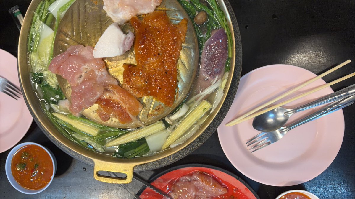 w2020791 tweet picture