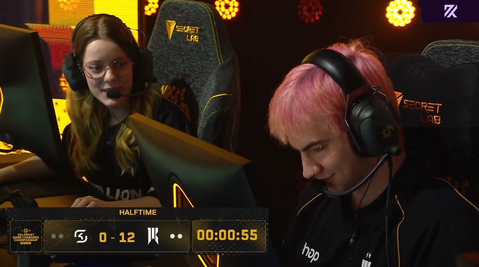 RemakeVAL's tweet photo. Les @SRVAL rappellent qui sont les reines de ce tournoi...un infime espoir pour @SKGaming ? 

#GCCWatchparty https://t.co/PVxvTKNFYY