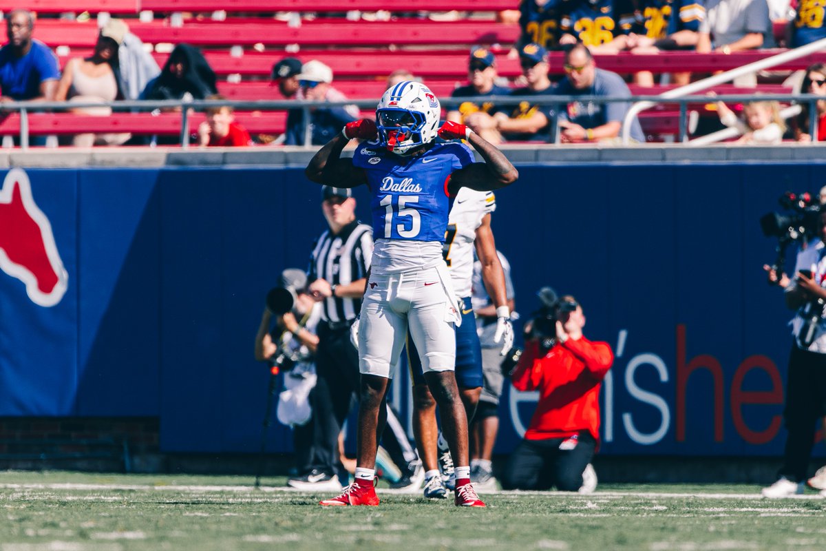 SMUFB's tweet photo. Let's not forget that SECOND HALF SHUTOUT. https://t.co/wfz1XjLKL6