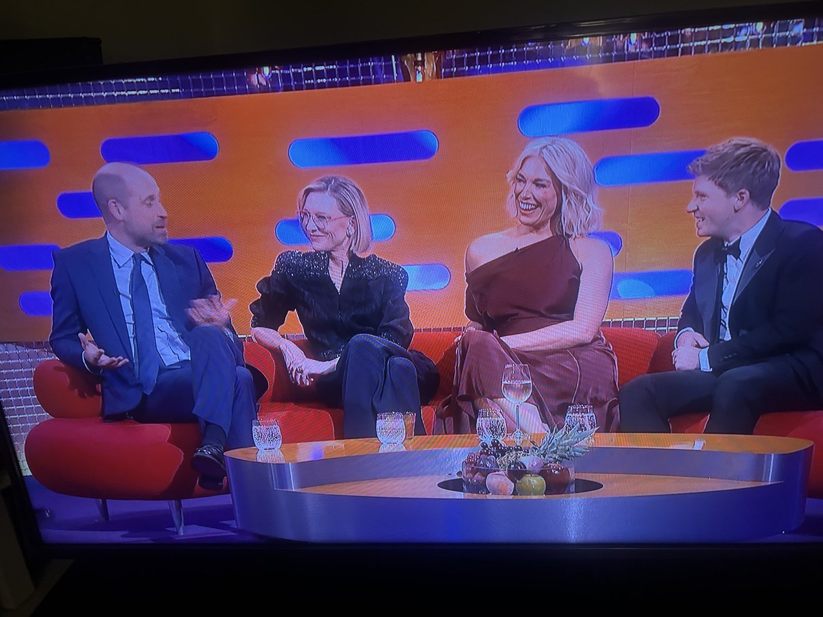 RFitzwilliams's tweet photo. It was a fantastic idea for Prince William to appear @TheGNShow @BBC1 with Cate Blanchett, Hannah Waddingham and Robert Irwin who all promote his superb project The Earthshot Prize, next held in Mumbai next month. He always has such a superb mix from showbiz as guests @KensingtonRoyal