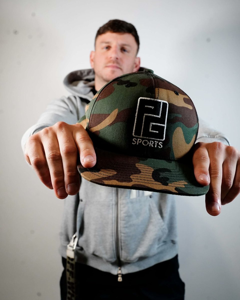 PGSports365's tweet photo. DAY 297 — PHIL D 📸🎥🧢

Owner of Frames by Philly, specializing in making others look good! 🔥

Videographer, photographer, and content creator who is an absolute BEAST behind the camera!

A true creative with serious talent and, most importantly, a real one! 💯 https://t.co/WLjsjKMndb