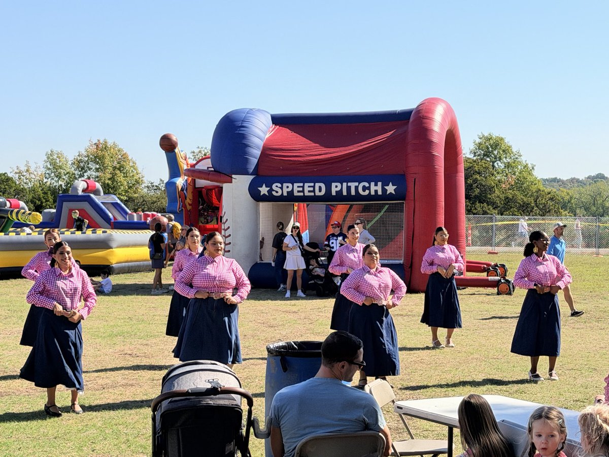 IamBranum's tweet photo. Nothing better than Oktoberfest! TY @LHExchange club for putting on this awesome event and for always pouring into our kids and staff! Still time tonight to check out Riley Green and enjoy this beautiful weather! @RichardsonISD #risddreamon https://t.co/D1m1fgE7zq