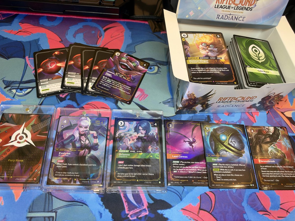 ffSade's tweet photo. I got my first riftbound booster display box!  I got my first alt art, SP, and alt rune card!

Was hoping for more ziggs cards but at least I got a lot of bomb tokens LOL

Maybe one day I will find an ON… https://t.co/hWrRvwR8fr