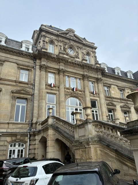 FabienValente's tweet photo. Formation d'agents de la @prefet59 🏫pour leur monté en compétences dans leurs fonctions d'opérateurs et de chefs de salle au sein de la Cellule d'Information des Populations ☎️ pour #ADEM Formation (François Sibertin-Blanc) en cas de #crises⚡ou situation exceptionnelles . https://t.co/Auo7vhIaQ0