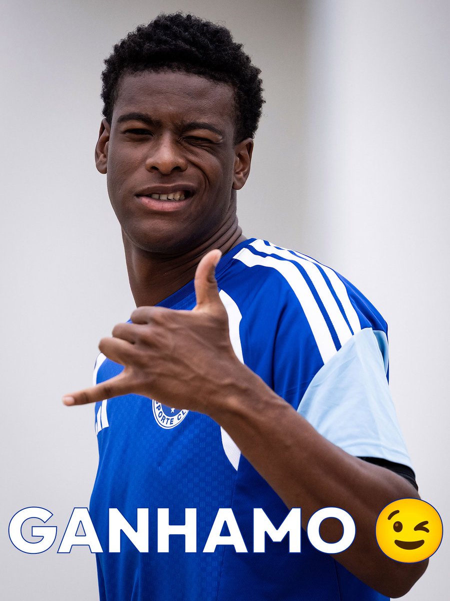 Cruzeiro's tweet photo. MAIS UMA VITÓRIA DO 𝗖𝗢𝗟𝗢𝗦𝗦𝗔𝗟 𝗖𝗥𝗨𝗭𝗘𝗜𝗥𝗢 𝗘𝗦𝗣𝗢𝗥𝗧𝗘 𝗖𝗟𝗨𝗕𝗘!!! 💙 https://t.co/q0Xx1D4SbT