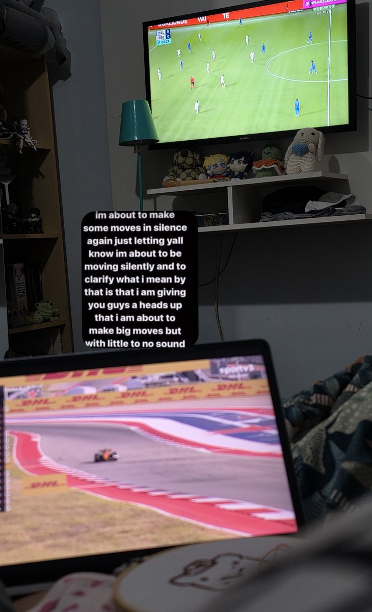 vitriolando's tweet photo. multitasking aqui https://t.co/Flo75leDYV