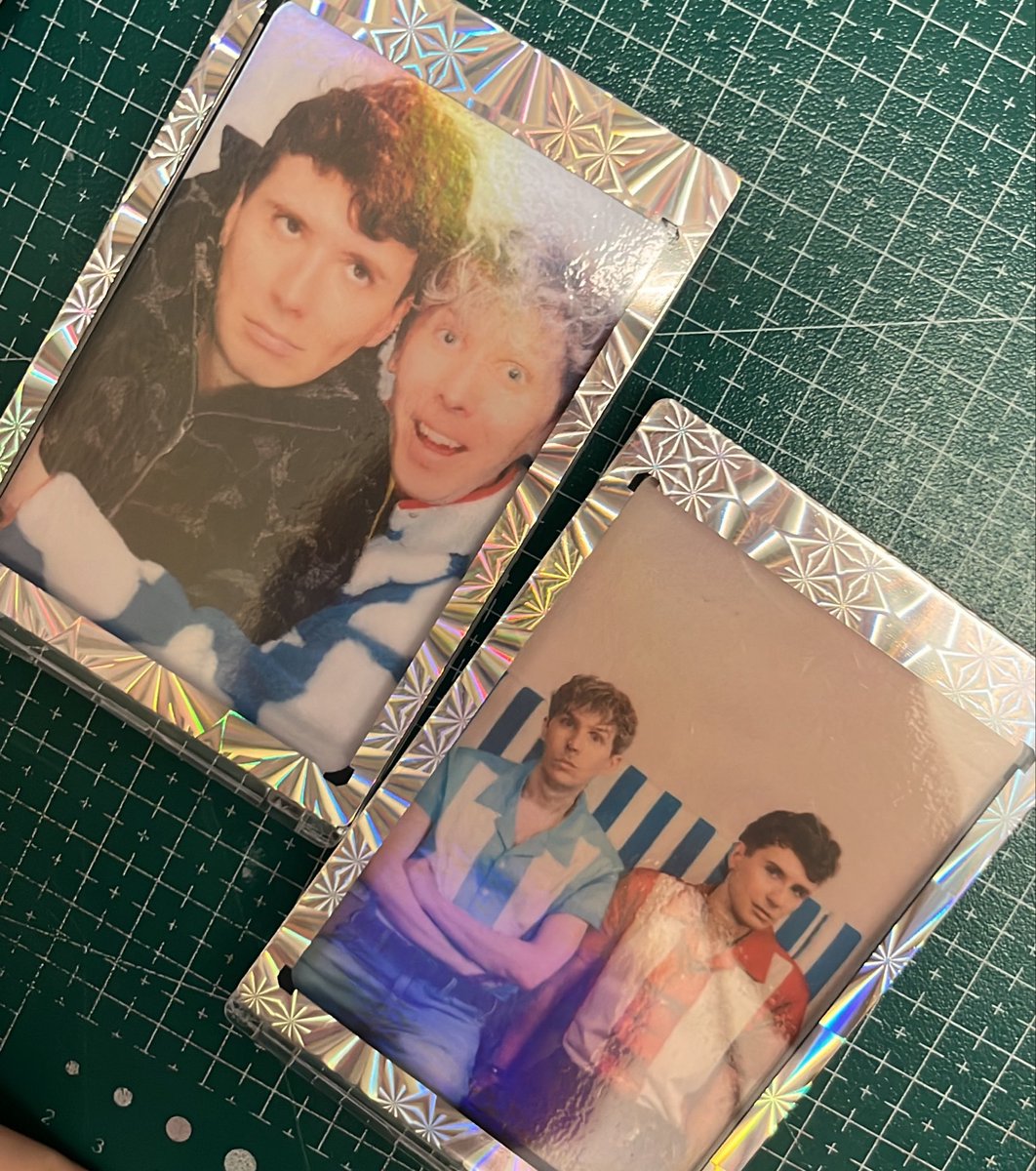 skyisyapping's tweet photo. found some cute pc holders https://t.co/9MyoY3ZIDT