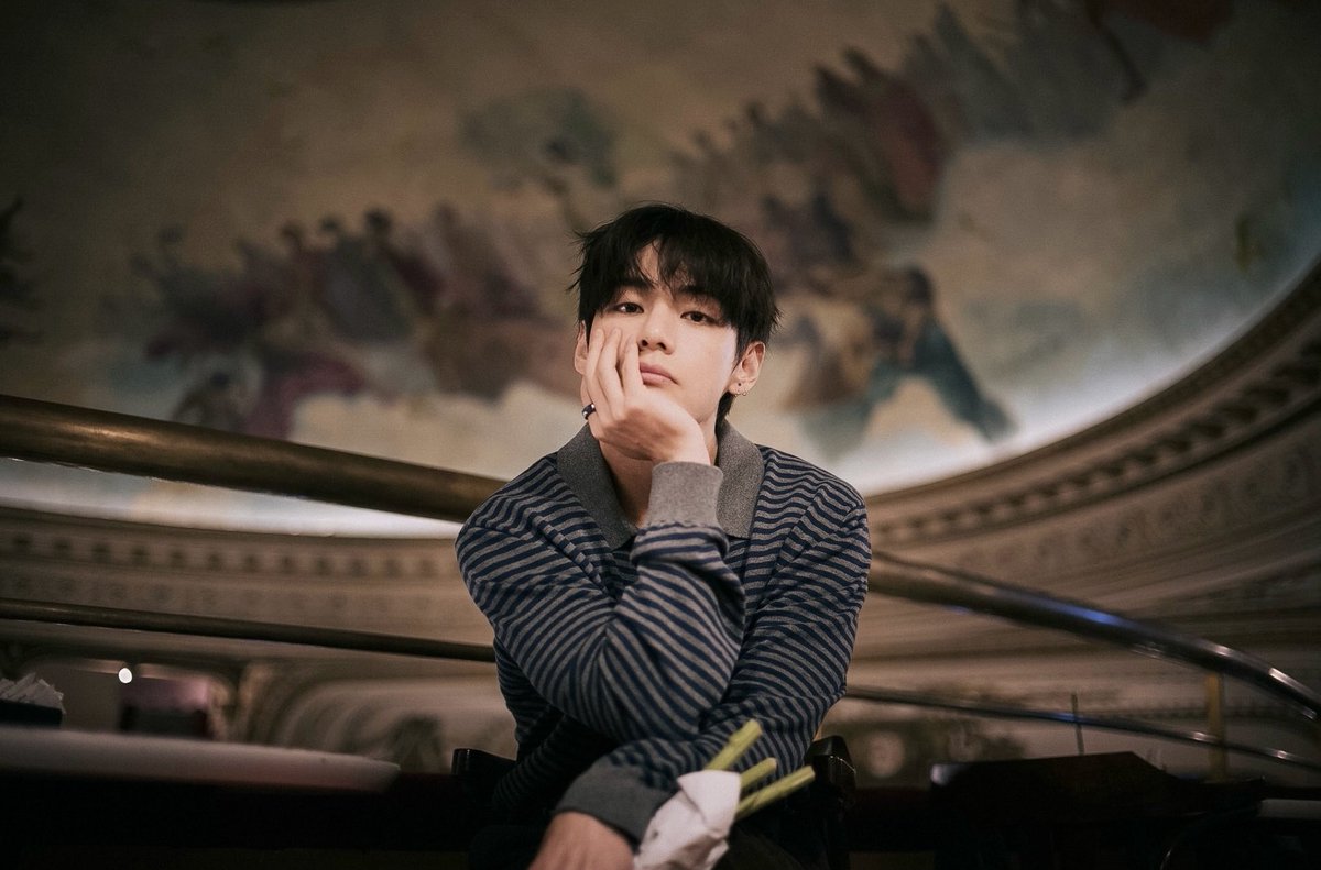 taeguide's tweet photo. Taehyung by JK https://t.co/N6MjRfop97