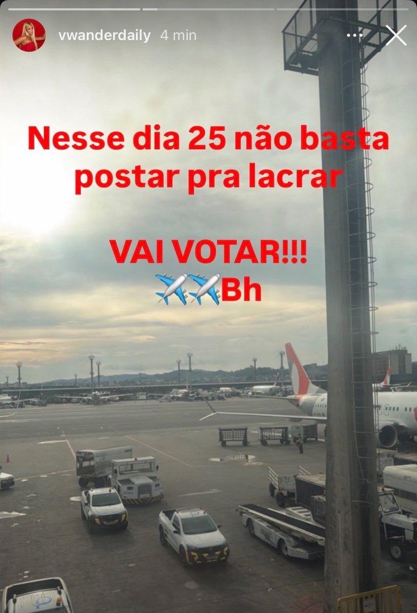 poptime's tweet photo. EITA! Vivi Wanderley via seu daily no Instagram 👀 https://t.co/K3rs2kZfG7