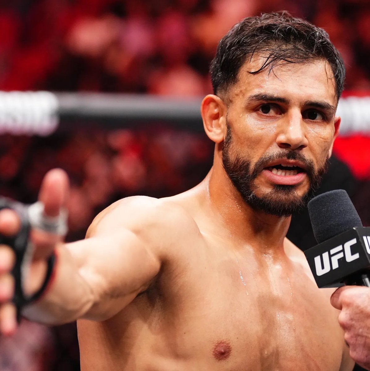 realOctagonWire's tweet photo. Aaron Pico calls out #6-ranked Yair Rodriguez, who hasn’t fought since April 12, 2025, following his UFC 333 knockout victory.

“All these guys that are sitting on their rankings not wanting to accept fights, backing out of fights, they need to be banned for a year. It’s crazy, I call them ranking squatters. They just squat there and they just stay there, that’s all they care about.”

Follow: @TheOctagonWire