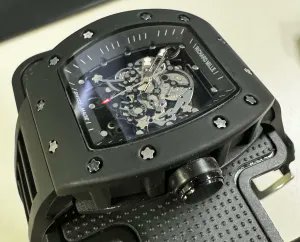 CBP's tweet photo. #DYK buying counterfeits fuels organized crime and threatens U.S. businesses? CBP officers at DFW Airport seized 11 fake Richard Mille watches from China, worth $2.6M if real. CBP is relentless in stopping fakes and defending America’s supply chain. @DFOHouston
➡️ https://t.co/zhTFzYxxwa