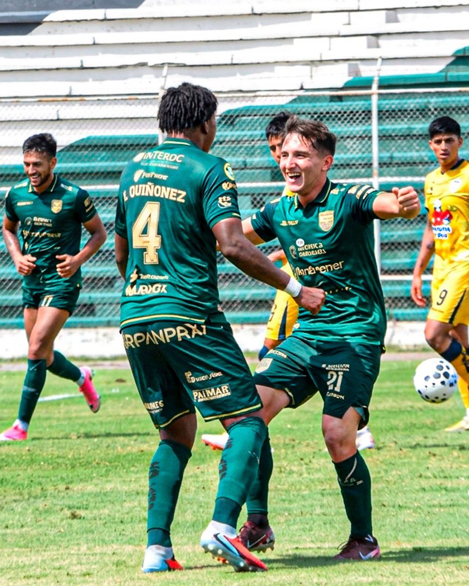 PasiomDeportiva's tweet photo. #OrenseSC goleó en su casa del 9 de Mayo de Machala 4-0 al #Delfinsc de #Manta https://t.co/kEQbG5vfLA