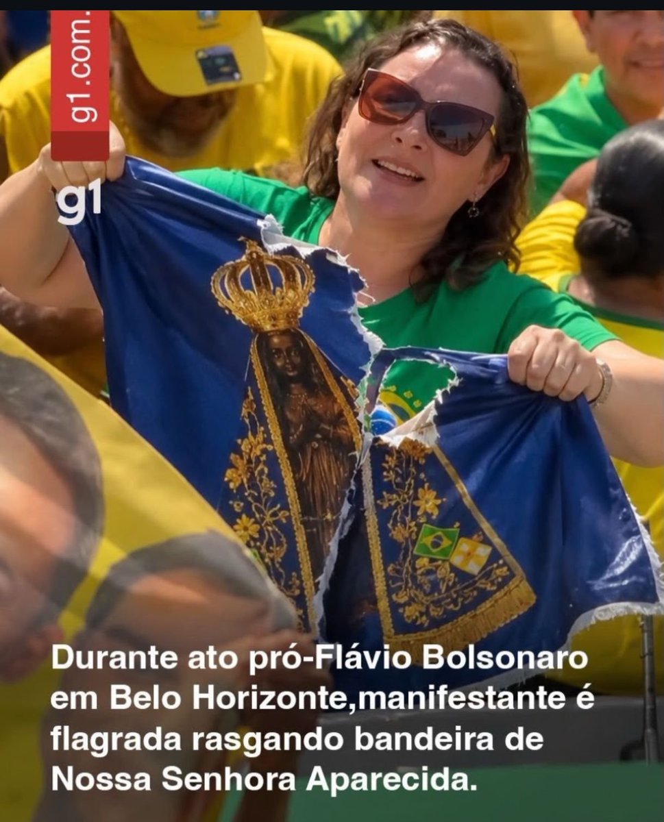 anapaulalimapt's tweet photo. A fé do nosso povo merece respeito! O que vimos em Belo Horizonte mostra o nível que eles chegaram. Quem governa precisa ter compromisso com a paz e com a ordem, não com o caos. Respeito à nossa fé, às nossas famílias e à democracia! 🇧🇷 https://t.co/tyyhzhqqia