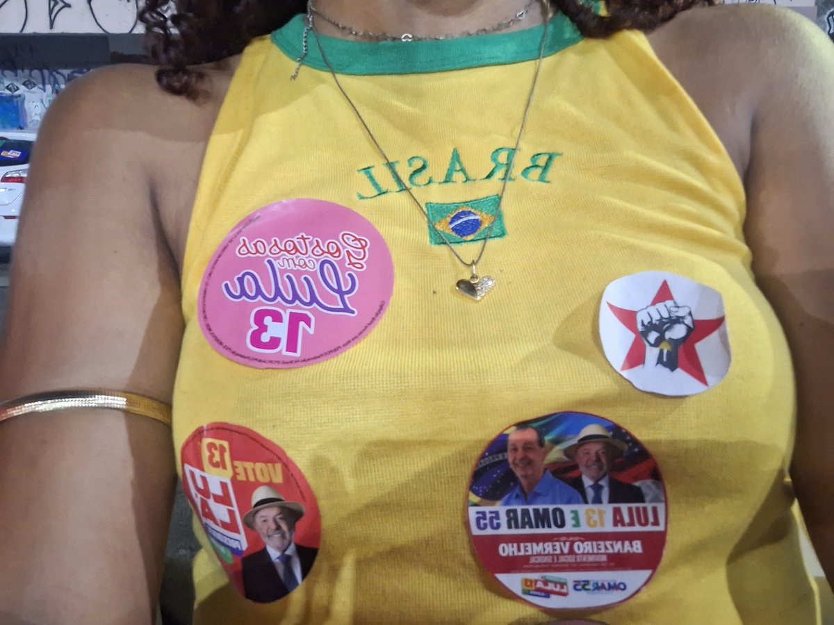 rbecas's tweet photo. gnt eh simples Lindas com Lula e Feias com Flavio https://t.co/kjKHdmalhD