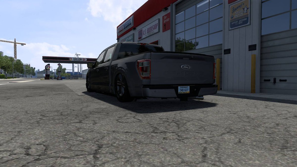 SIL_SELENA_S15's tweet photo. YUTAKASHOPさんのF-150どシャコタンMOD導入しました!
確かに、、、これはデモカーだな、、w
素敵なMODありがとうございます!
#YUTAKASHOP
#ATS https://t.co/QYDzrYS6x2