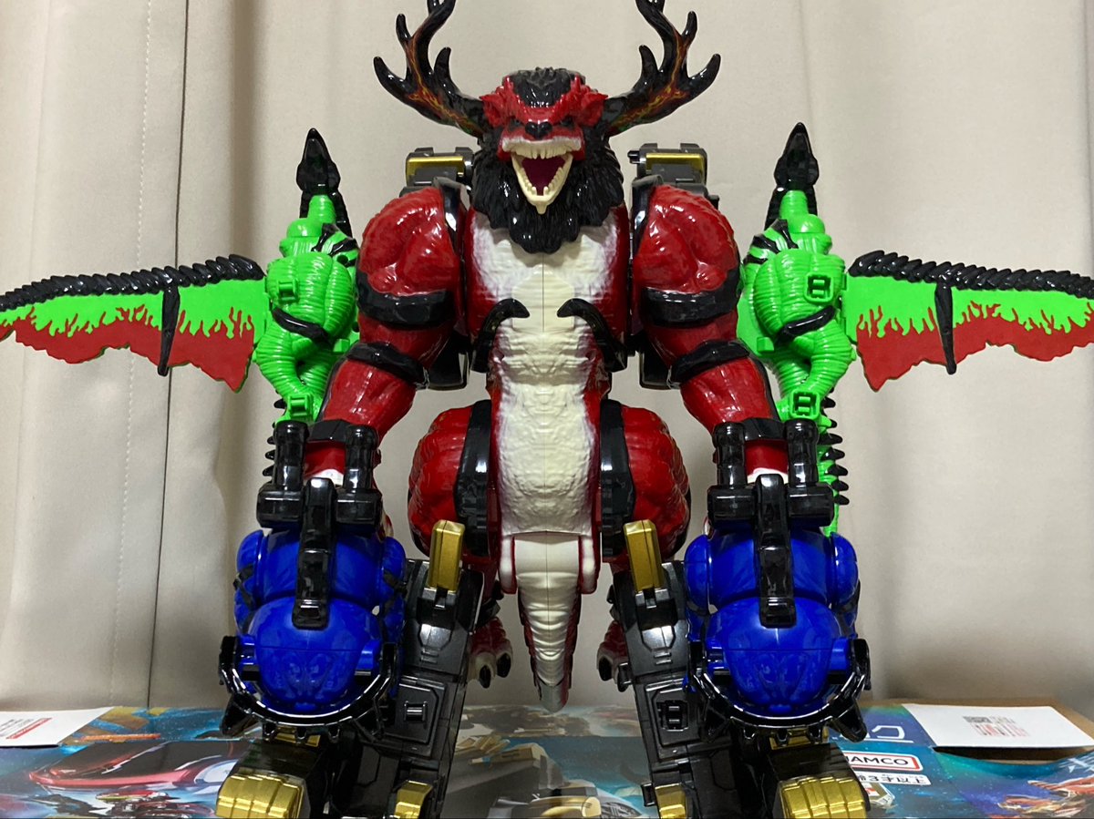 tokusatu_satuma's tweet photo. ←最初に想像した立つ炎角
　公式に出てきた立つ炎角→ https://t.co/fs5ePW9ES6