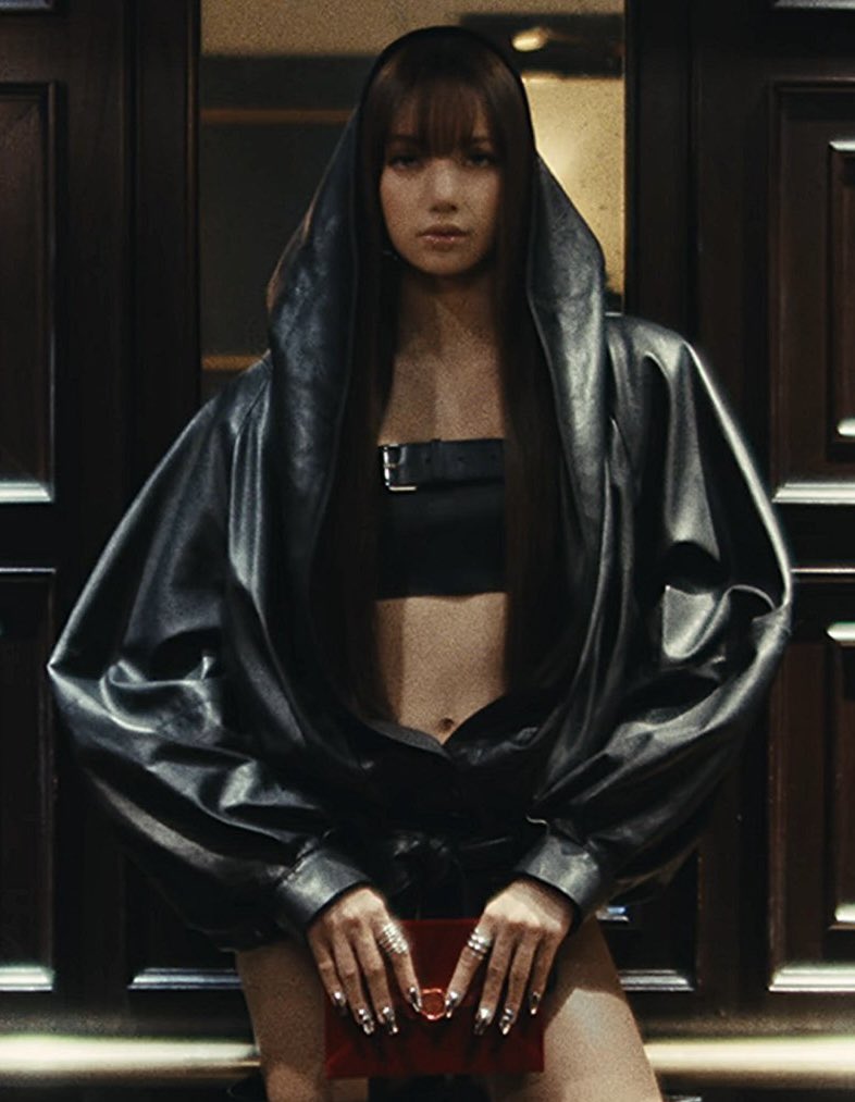 lalaluvlalisa's tweet photo. #LISA’s “PRESS PLAY” now has 30 #1’s on iTunes: 

#1 Antigua and Barbuda 🇦🇬  (NEW)
#1 Azerbaijan 🇦🇿 (NEW) 
#1 Niger 🇳🇪 
#1 Jordan 🇯🇴 
#1 Namibia 🇳🇦 
#1 Kenya 🇰🇪  
#1 Netherlands 🇳🇱 
#1 Nigeria 🇳🇬 
#1 Colombia 🇨🇴 
#1 Brazil 🇧🇷  
#1 Paraguay 🇵🇾 
#1 Taiwan 🇹🇼 
#1 Honduras 🇭🇳 
#1 New Zealand 🇳🇿 
#1 Vietnam 🇻🇳 
#1 Singapore 🇸🇬 
#1 Saudi Arabia 🇸🇦 
#1 Malaysia 🇲🇾 
#1 Malta 🇲🇹 
#1 Philippines 🇵🇭 
#1 Thailand 🇹🇭 
#1 Indonesia 🇮🇩
#1 Turkey 🇹🇷  
#1 Laos 🇱🇦
#1 Czech Republic 🇨🇿 
#1 Kazakhstan 🇰🇿
#1 Peru 🇵🇪 
#1 Hong Kong 🇭🇰 
#1 Chile 🇨🇱