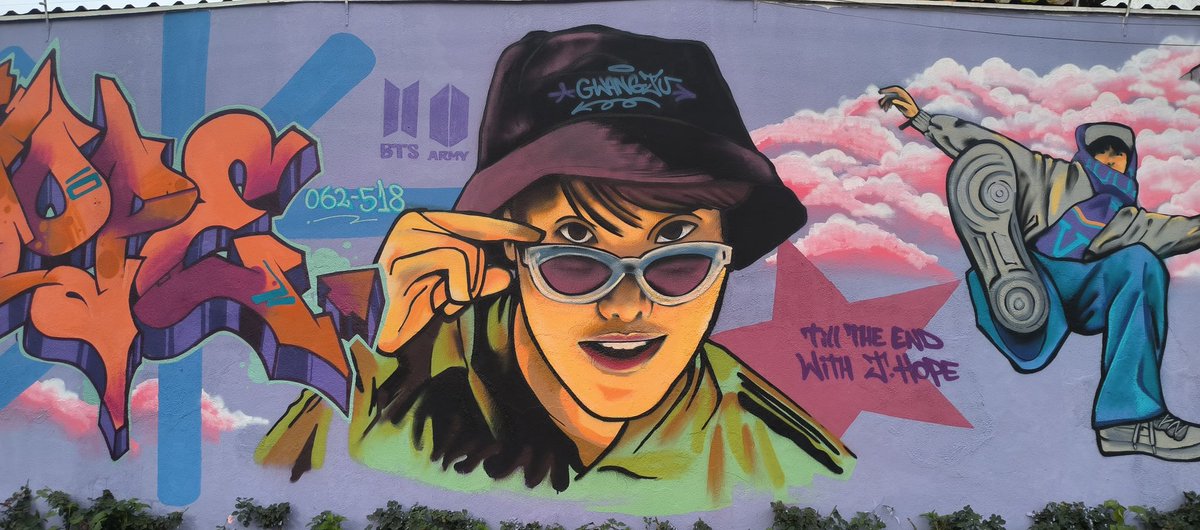 jhope_stream's tweet photo. 🚨 ARMY, VAMOS FAZER ESSE MURO CHEGAR ATÉ O J-HOPE??

Queremos que o Hobi veja todo o carinho por trás do projeto #HOPEINMOTION, e para isso precisamos da força de TODO o fandom! 🥹

👇 VÃO ATÉ OS COMENTÁRIOS, DEIXEM MENSAGENS POSITIVAS SOBRE O MURAL E MARQUEM @uarmyhope! Vamos movimentar as redes para que esse projeto chegue até ele!

🔗 https://t.co/867SKDj0wY

📸 Tirou foto no mural? Poste nas suas redes, marque @/uarmyhope e use as hashtags:

#HOPEINMOTION
#BTS_WORLDTOUR_ARIRANG_SAOPAULO

Cada comentário, marcação e publicação ajuda a dar mais visibilidade ao projeto.

ARMY, CONTAMOS COM VOCÊS! Vamos fazer esse carinho chegar até ele!
