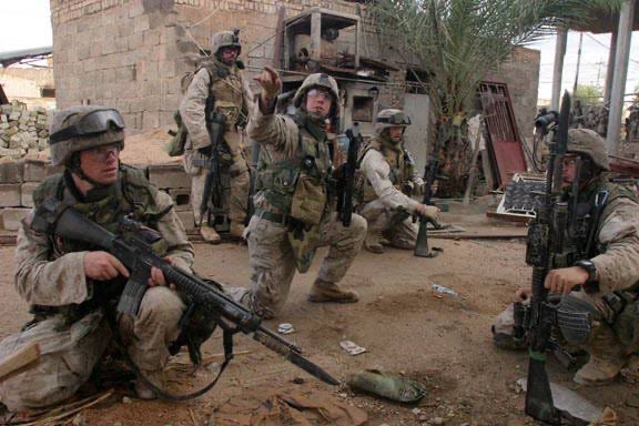 EmpireEnjoyer3's tweet photo. The last Marine Corps “fix bayonets” order was given in Fallujah Iraq, in 2004. https://t.co/FPAsgZxFVa