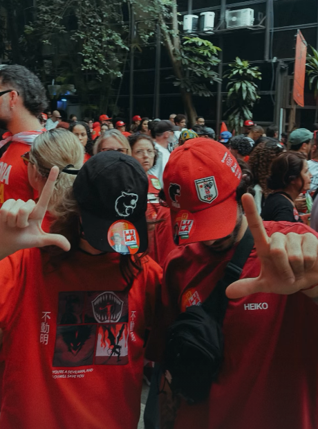 lumyng's tweet photo. furiazetes com lula https://t.co/xHoC5NTMAs