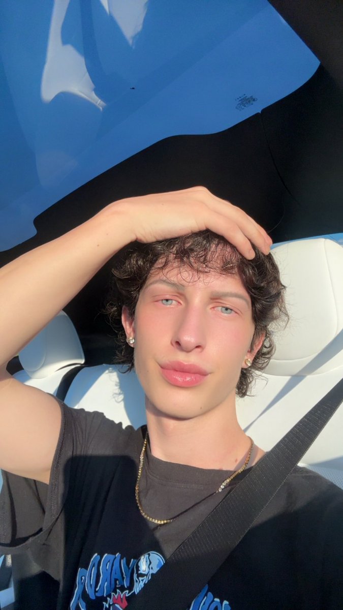 Parker0wilde's tweet photo. 423 checking in #gaychattanooga #gay #twink #versetop #onlyfans #gayonlyfans https://t.co/ehSce7j8vu https://t.co/HeEbHn3Qt8