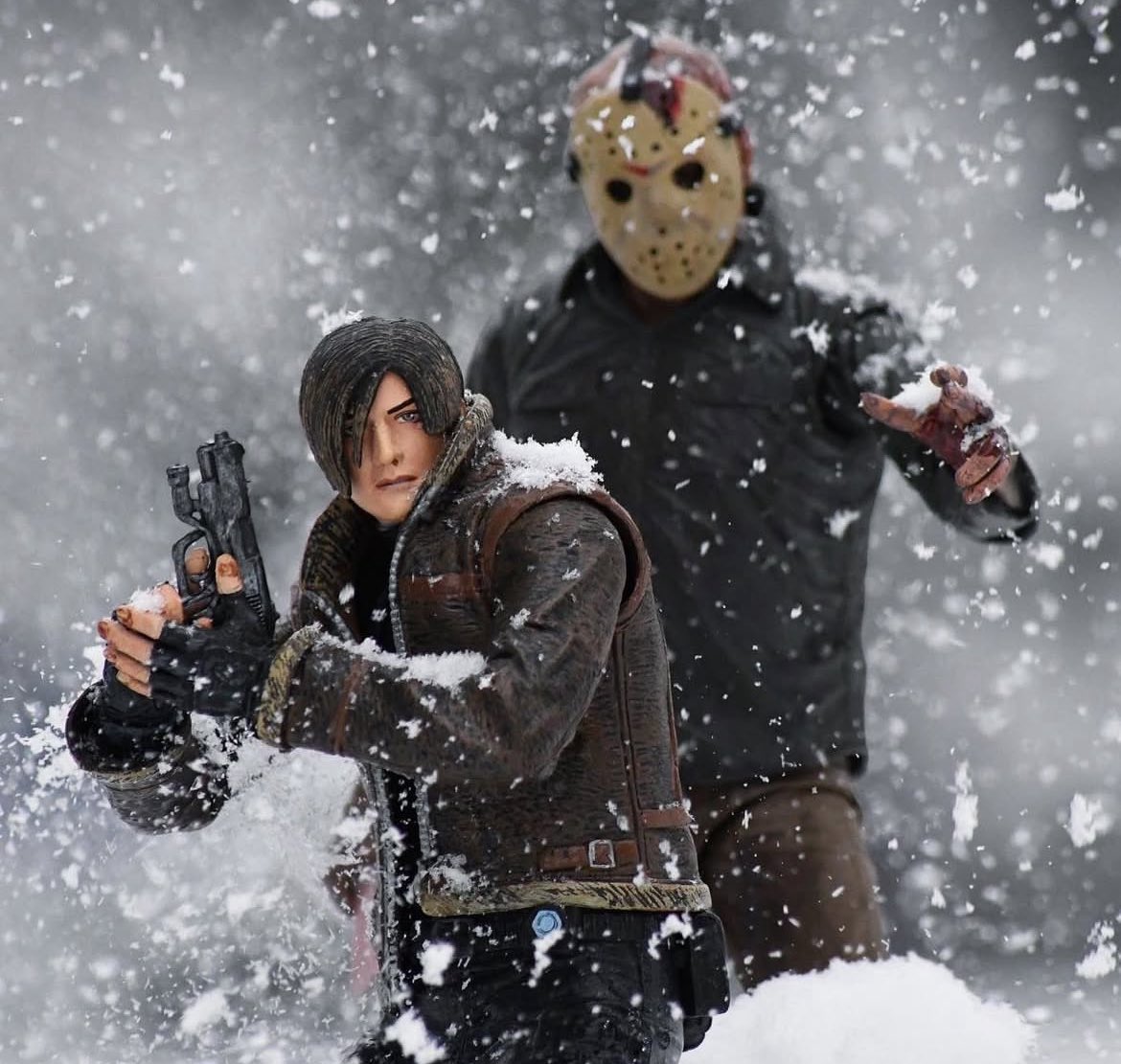 evilekim33's tweet photo. Anyone remember #NECASNOW ??? 
What a cool 🥶 time to take your collectibles outside for some pics! Here’s some of my favorites for today’s #NECAHalloween https://t.co/LD2r7ZD7go