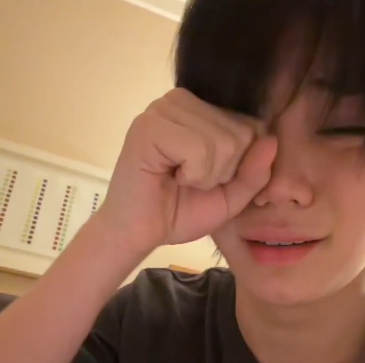 foshoboiz's tweet photo. kucing_nangis_pengen_mam_tteobokki_.mp4 https://t.co/TLepgE87Dz