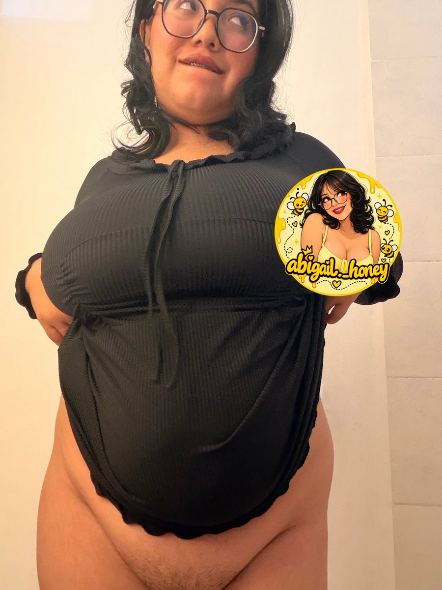abbbigail_honey's tweet photo. Creo que me queda un poco chico este vestido…

#CHUDAİ #fyppppppp #fypジ https://t.co/6TnlzIZgFD