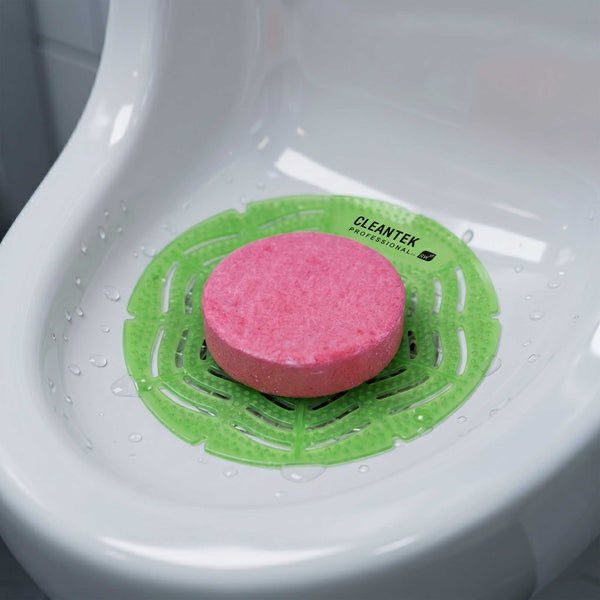 AdamJayGame's tweet photo. It’s called a urinal cake big guy, dig in! https://t.co/VCBmmeLlpa