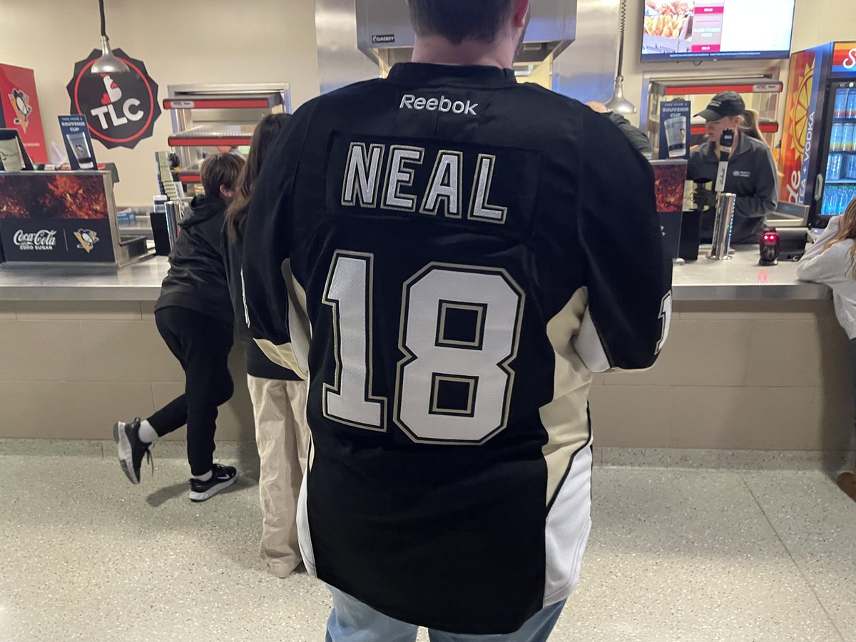 ExiledNetters's tweet photo. Former Penguins/Predators forward James Neal: https://t.co/zK7ZqD0rhQ