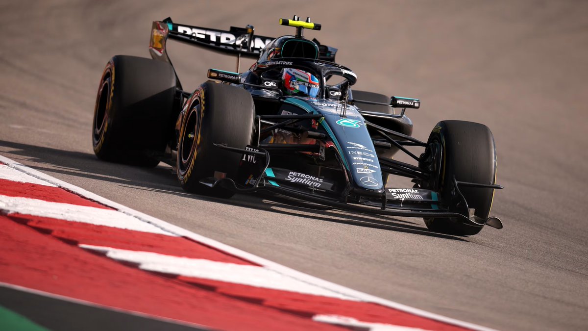 MercedesAMGPCF1's tweet photo. 🚀Fastest sectors in Austin QUALI:

S1 - George (25.230)
S2 - Kimi (37.185)
S3 - Kimi (31.428)

Ideal lap - 1:33.843 https://t.co/sXr29DfmeA