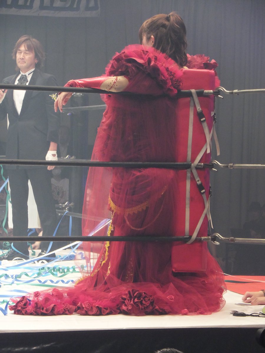 onobu2011's tweet photo. 10月16日 VENY自主興行「#BLOOM」(後楽園ホール)
#VENY 選手
#VENY11周年 https://t.co/ZFa6chlKZ7