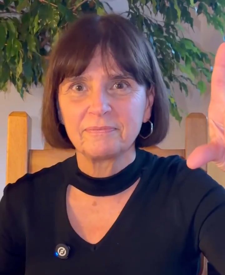 birkinsaat's tweet photo. o lula conseguiu juntar a maria de fatima e a solange duprat a favor dele https://t.co/LpQKTYimu4